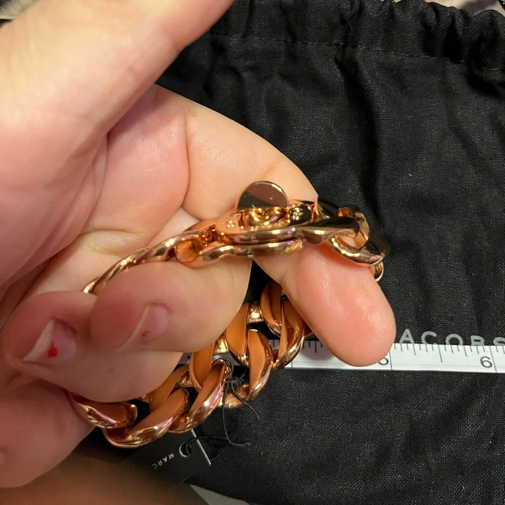 Marc Jacob’s NWT RoseGold Tone Chain Link Katie Logo Bracelet - Picture 6 of 11